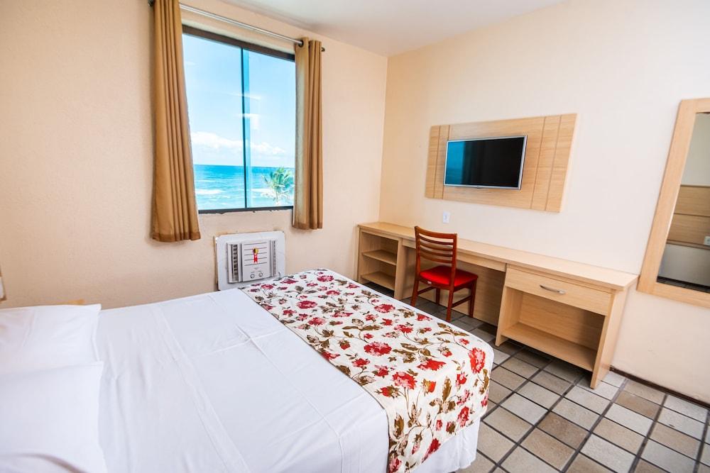 Hotel Dan Inn Express Salvador By Nacional Inn Dış mekan fotoğraf
