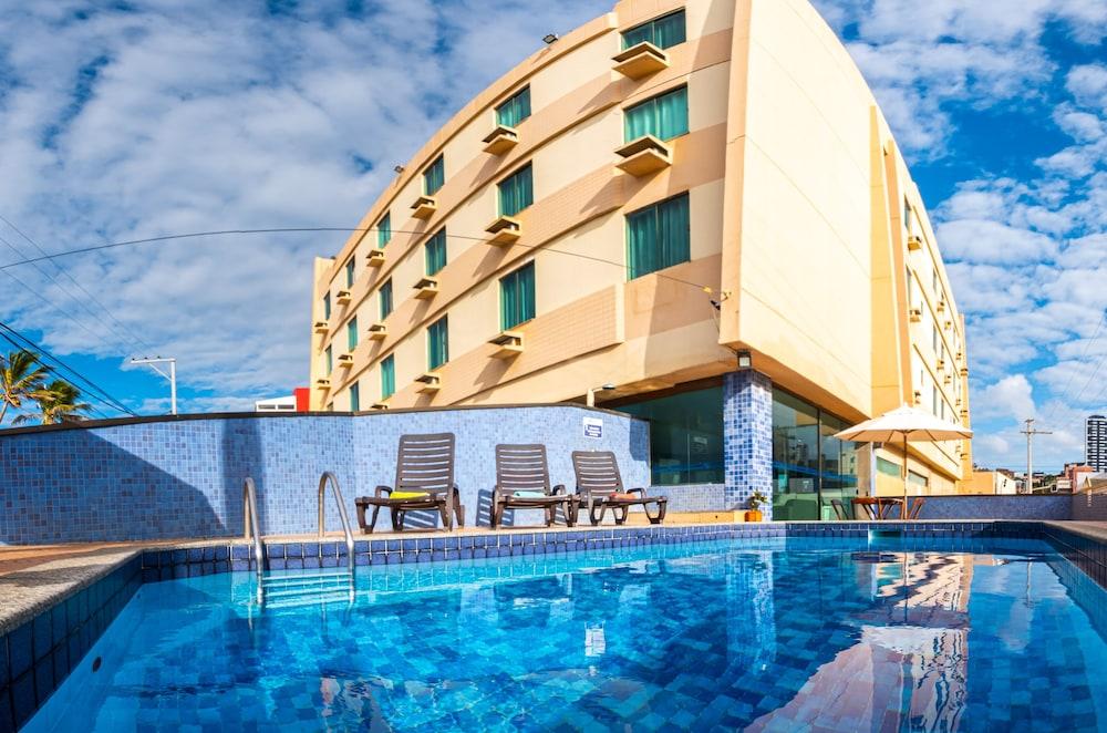 Hotel Dan Inn Express Salvador By Nacional Inn Dış mekan fotoğraf